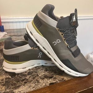 On Cloud Cloudnova Shoes